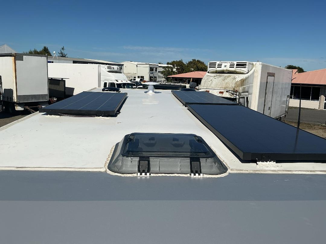 Photo '13' of Urban Tourer Caravan - Tandem