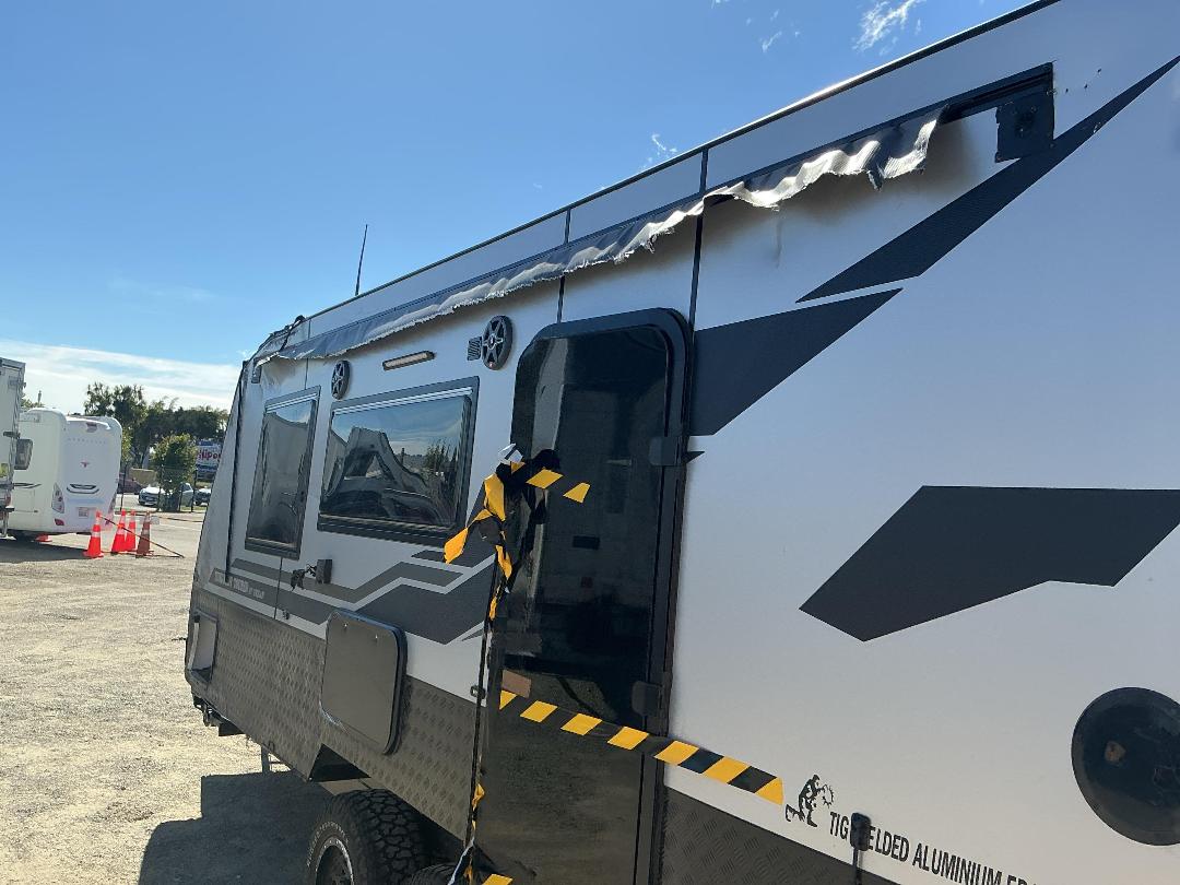 Photo '14' of Urban Tourer Caravan - Tandem