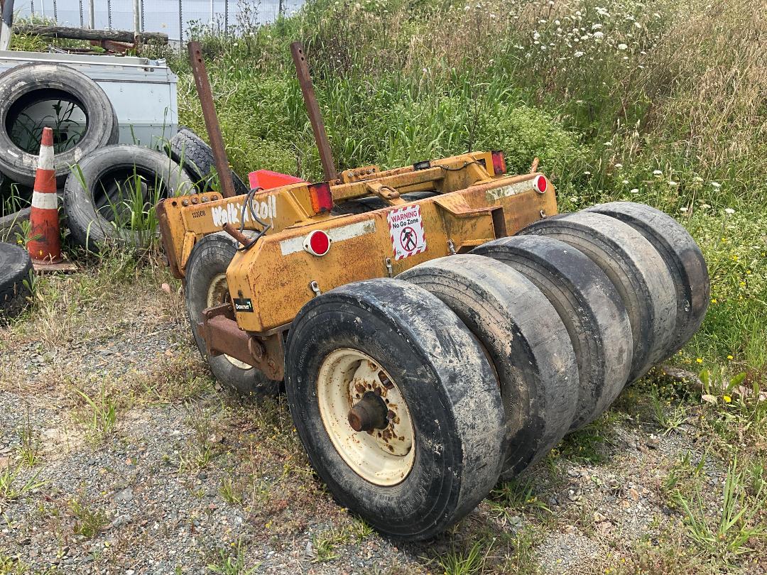 Photo '4' of AG.Mach. Grader Roller Roller Photo '4' of AG.Mach. Grader Roller Roller