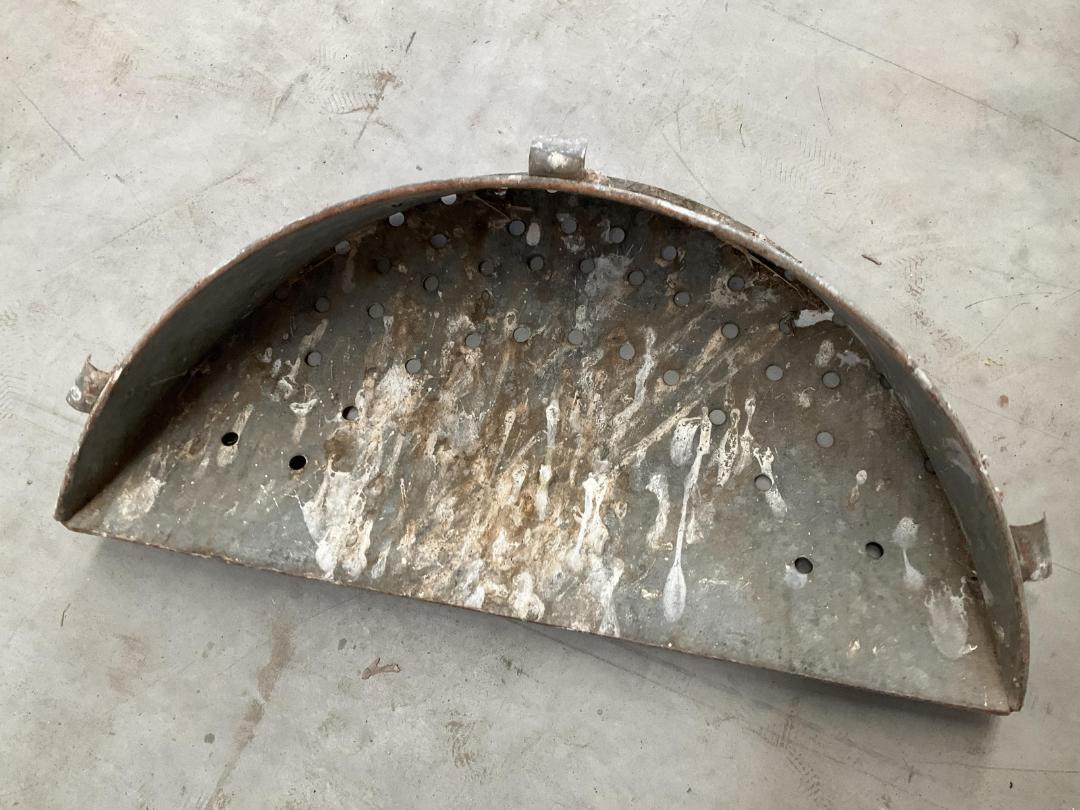 Photo '8' of "The Speedway" Antique Washing Machine