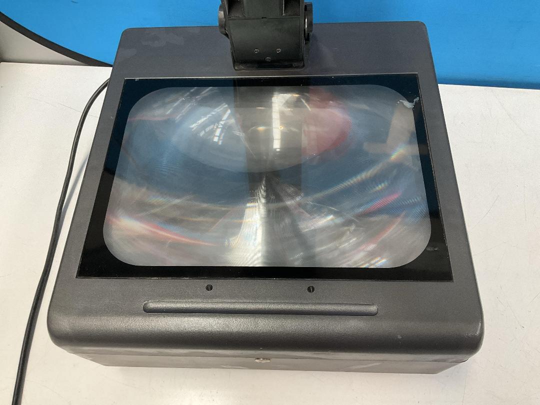 Photo '7' of Mico Overhead Projector