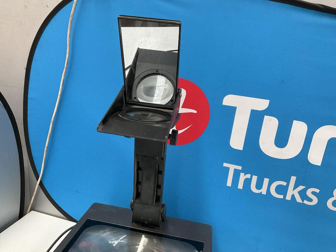 Photo '8' of Mico Overhead Projector