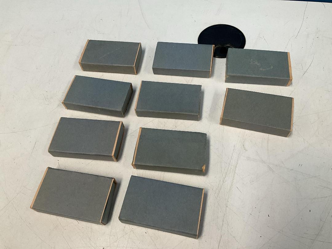 Photo '13' of Antique-Like Matches and Zig-Zag Papers