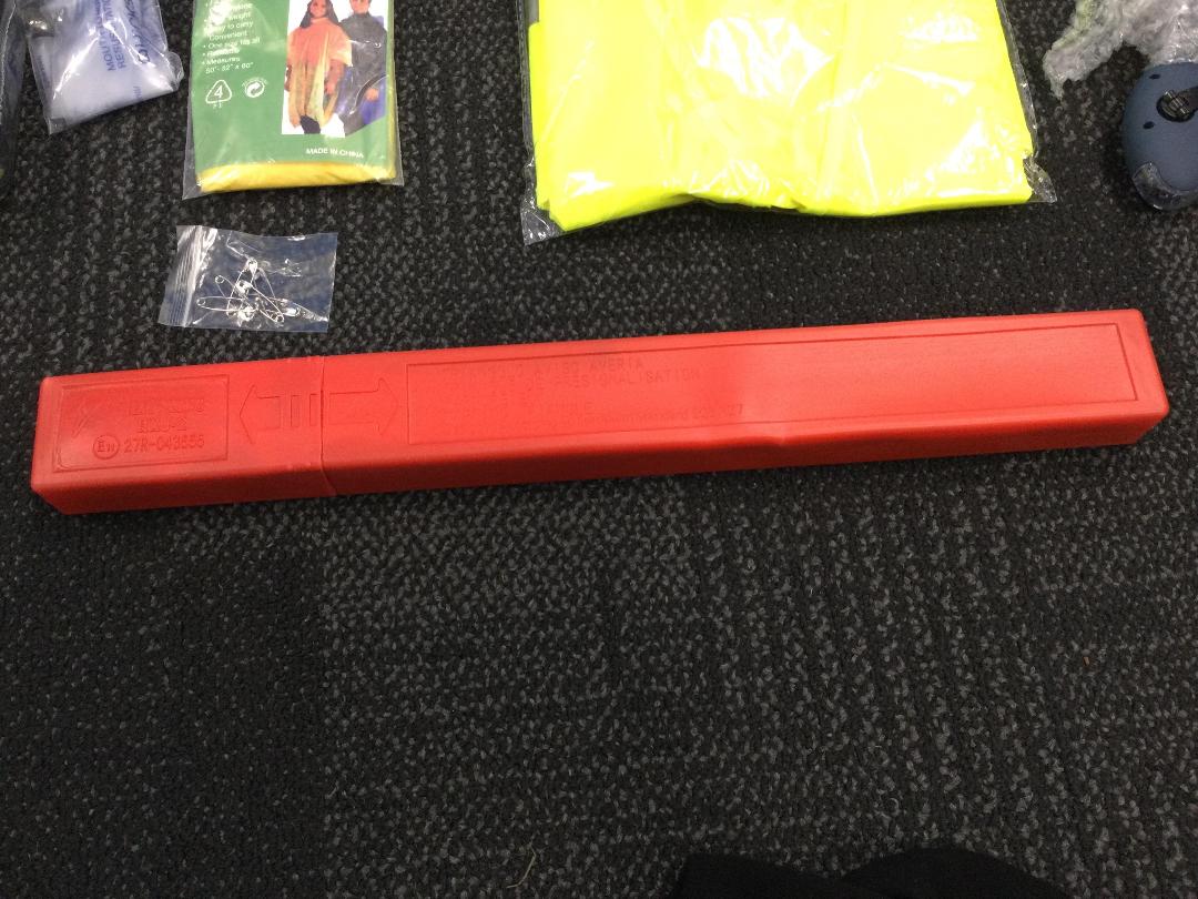 Photo '6' of Safety/hazard Kit