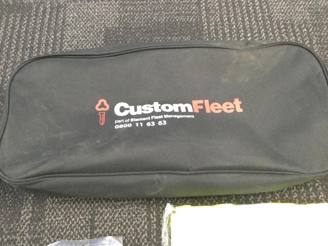 Photo '7' of Safety/hazard Kit