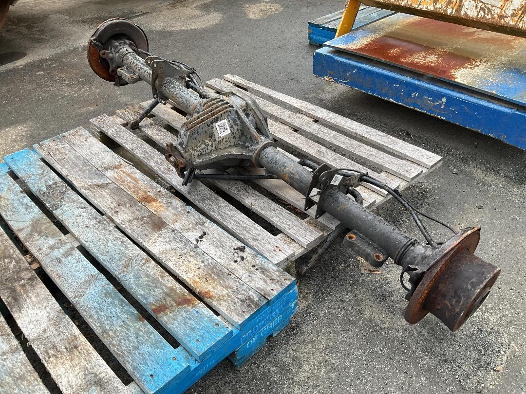 Photo '2' of Mercedes Sprinter complete rear differential