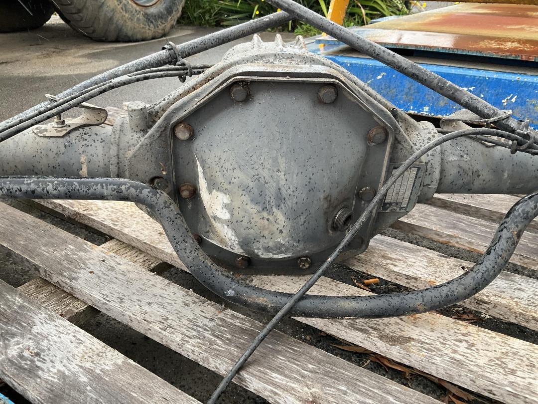 Photo '11' of Mercedes Sprinter complete rear differential