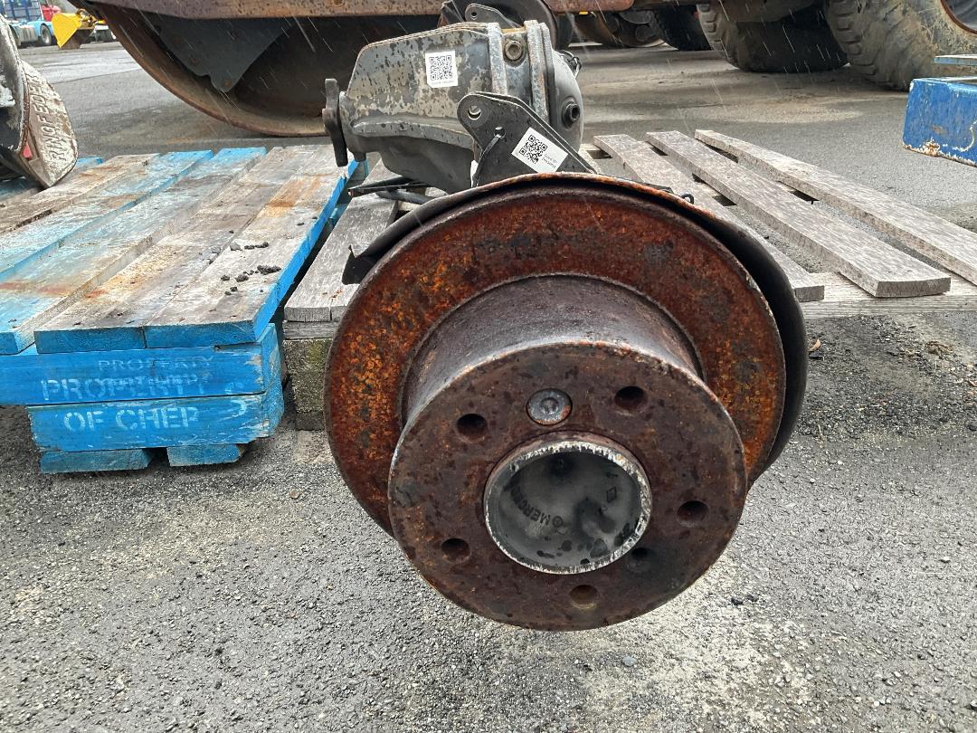 Photo '9' of Mercedes Sprinter complete rear differential