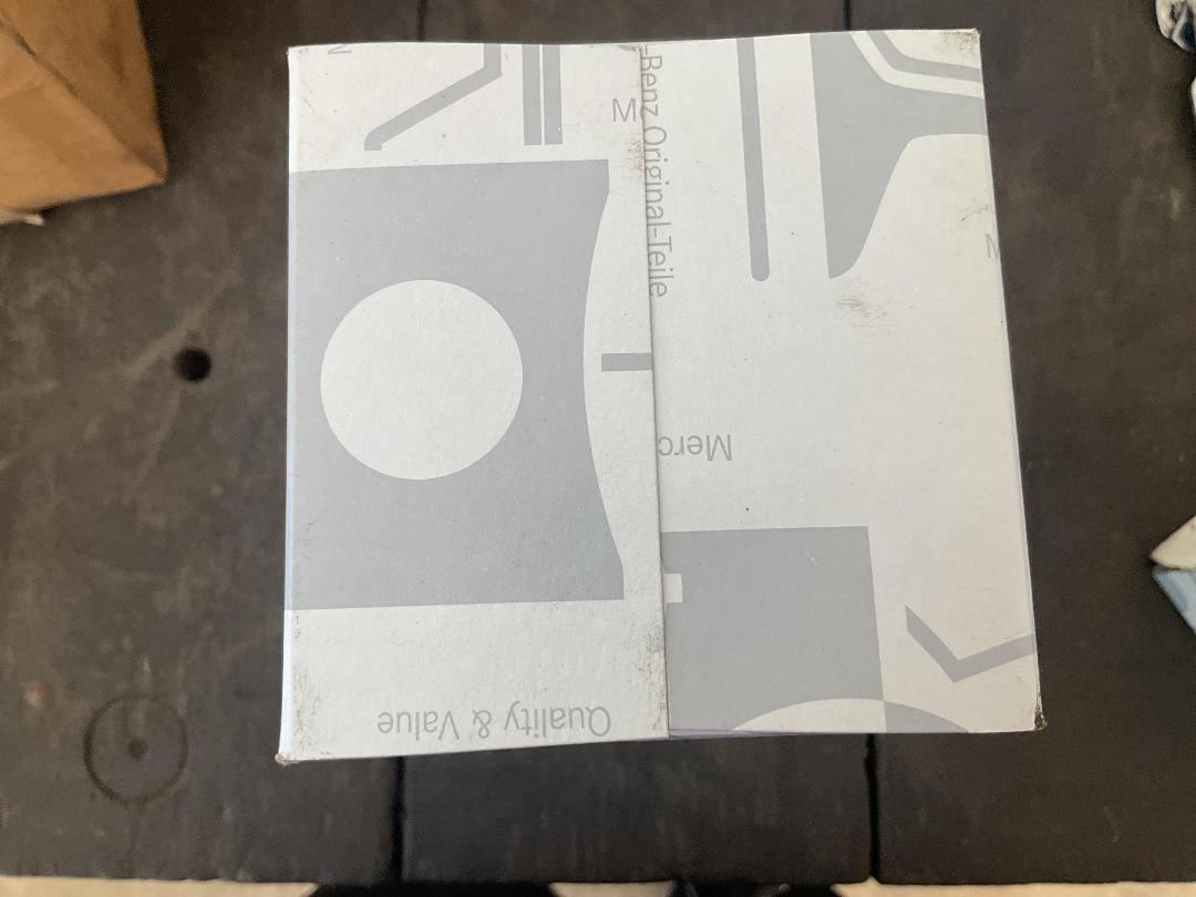 Photo '2' of Mercedes Benz Truck Oil Filter