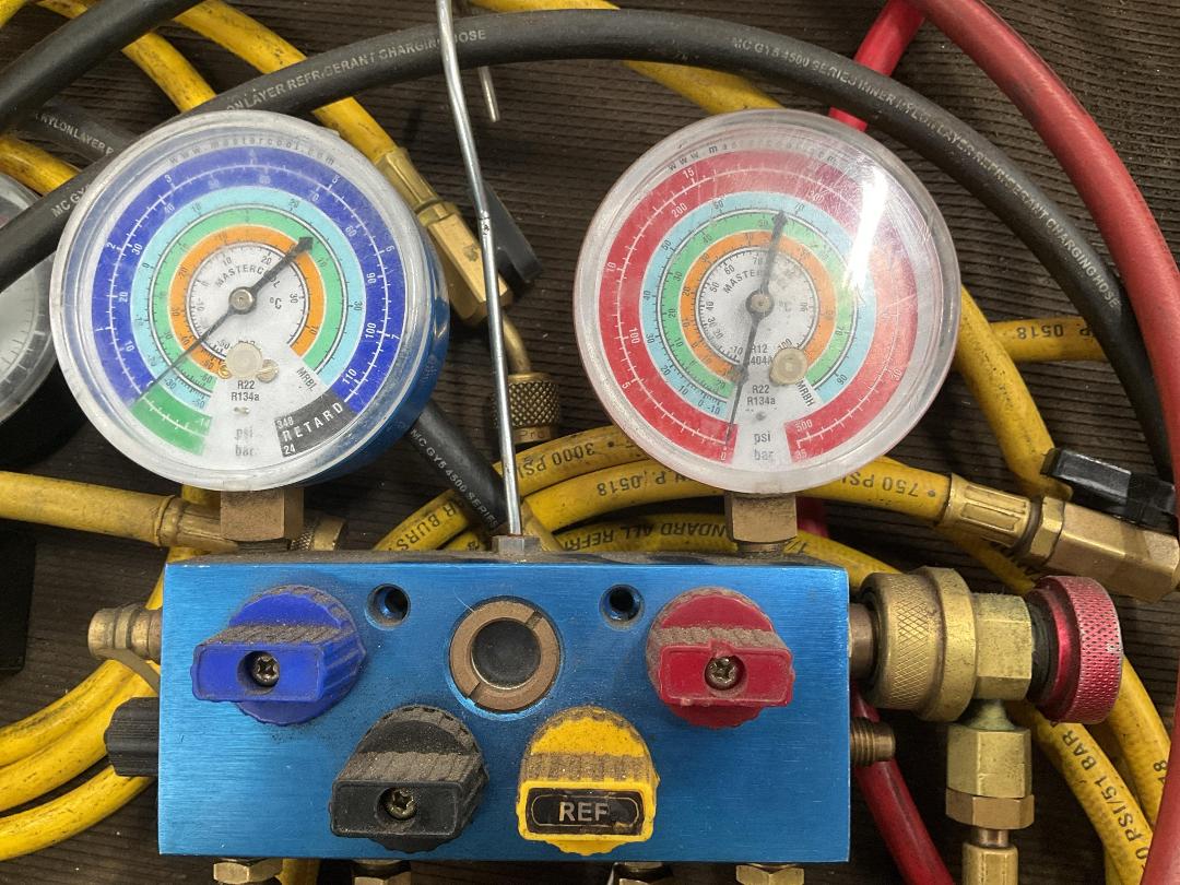 Photo '3' of HVAC Manifold Gauge Set Photo '3' of HVAC Manifold Gauge Set