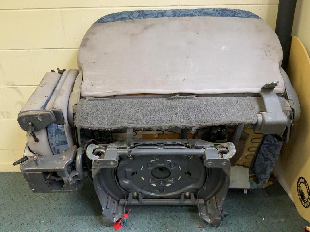 Photo '4' of Mitsubishi Delica Seats or Similar