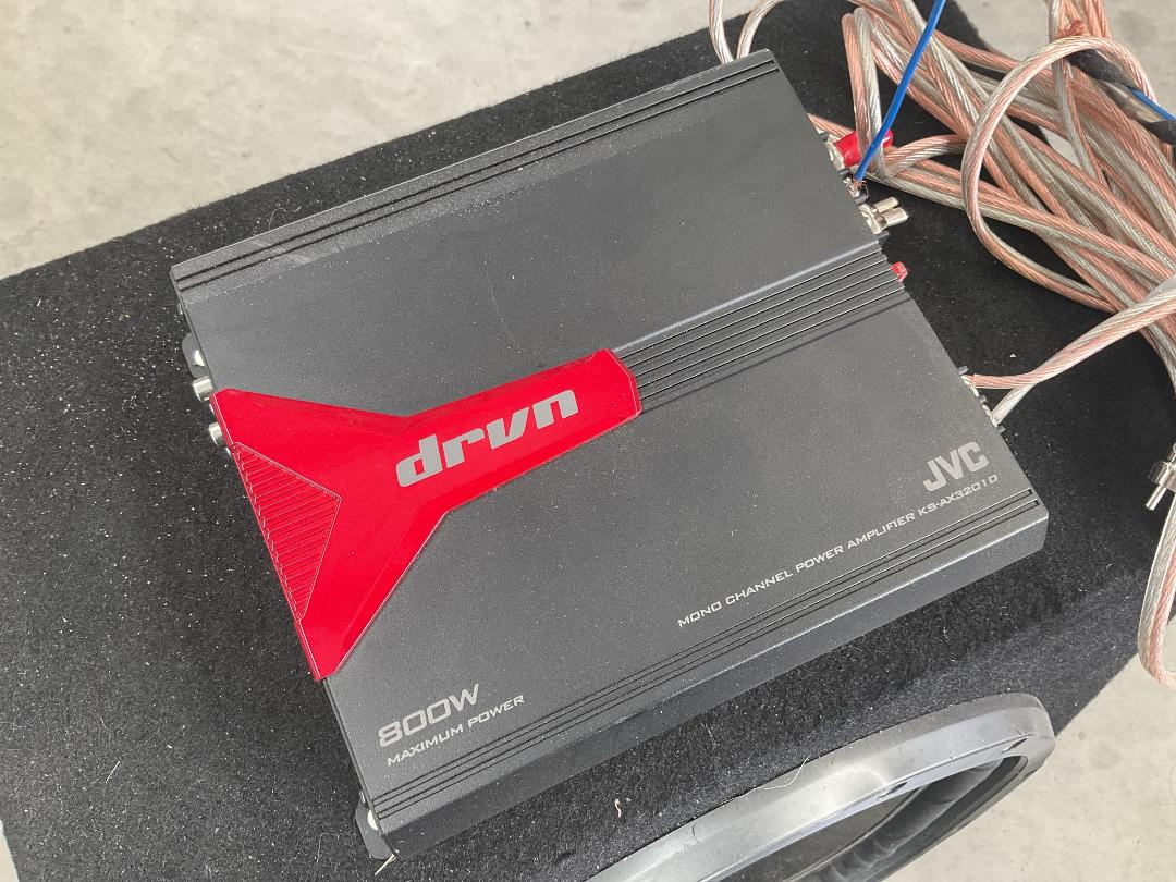 Photo '3' of Sony - Xplod 1000W Sub & JVC DRVN 800w Amp