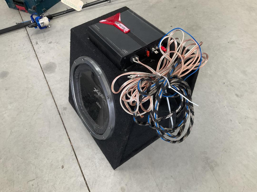 Photo '7' of Sony - Xplod 1000W Sub & JVC DRVN 800w Amp