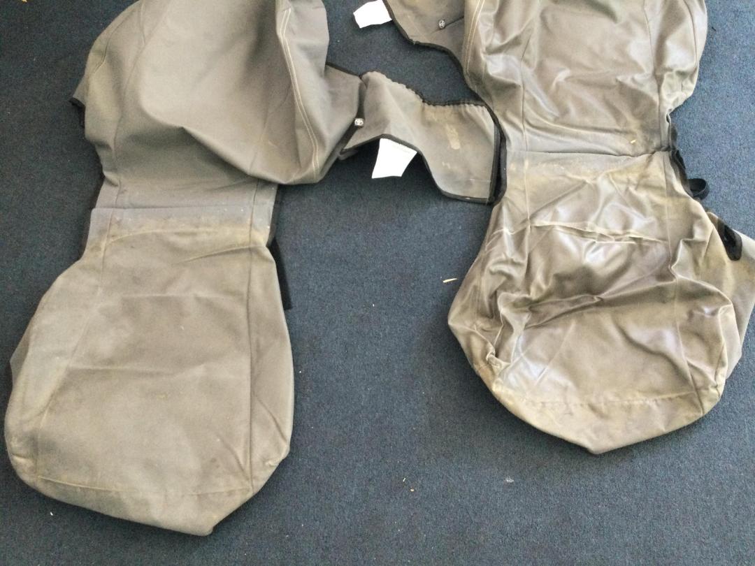Photo '4' of Seatcovers - used Photo '4' of Seatcovers - used
