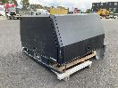Thumbnail '2' of Toyota Hilux - Tool box