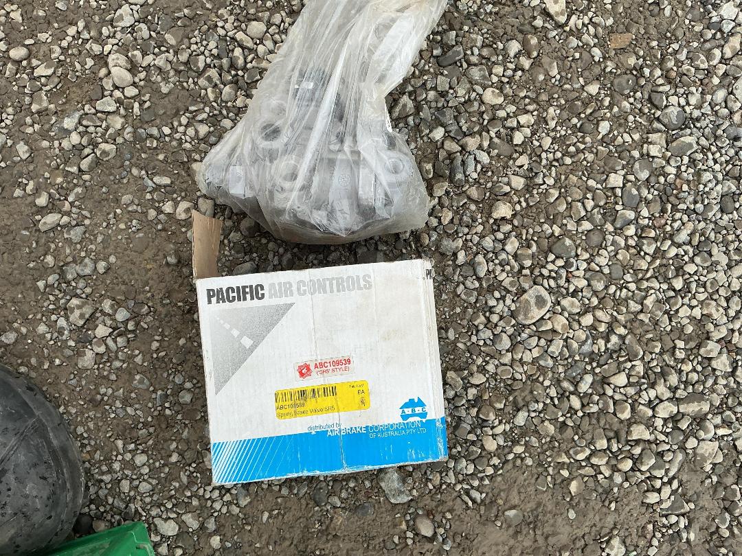 Photo '7' of Miscellaneous Truck Appliances