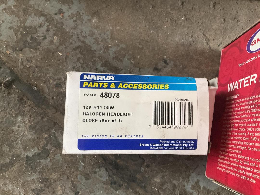 Photo '18' of Packaged and Loose Car Repair Items