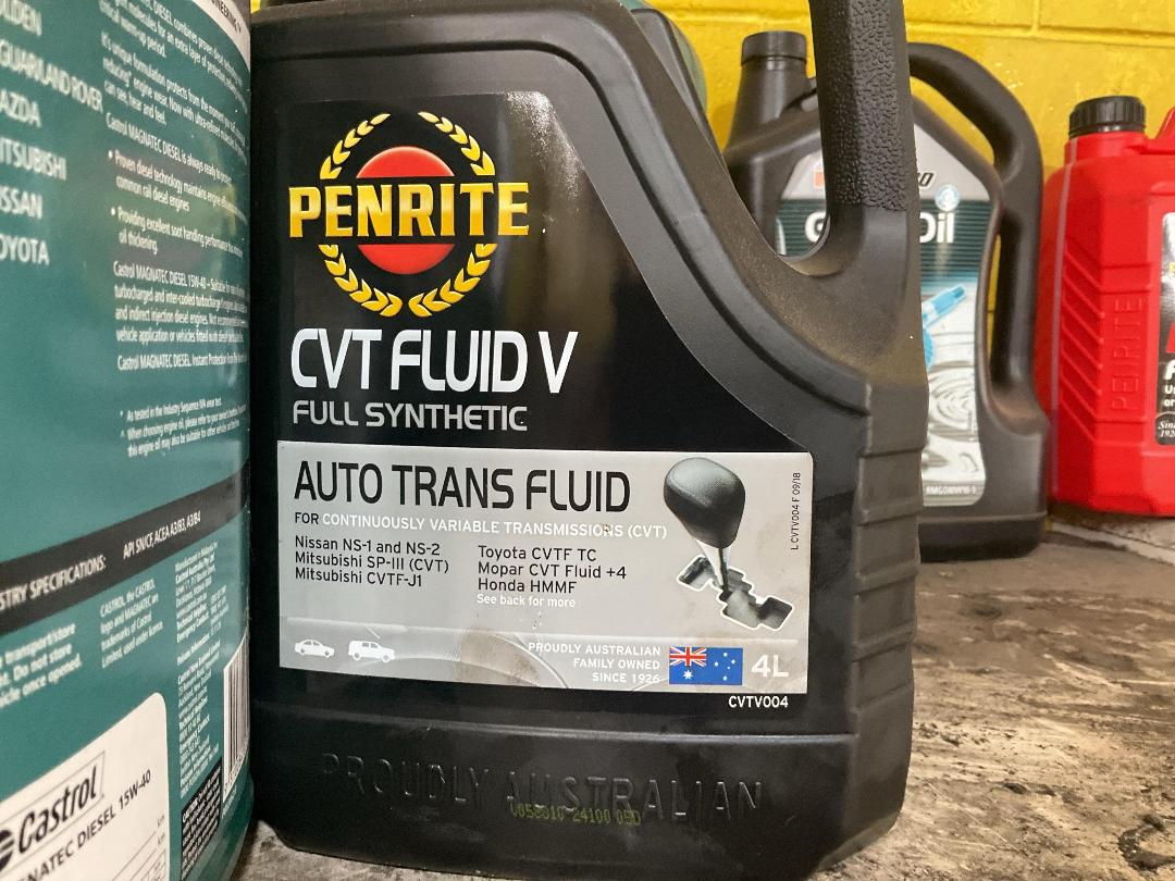 Photo '6' of Assorted Vehicle Oils and Fluid Photo '6' of Assorted Vehicle Oils and Fluid