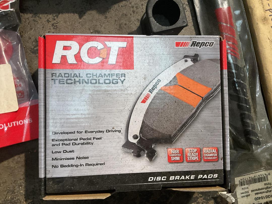 Photo '4' of Assorted Car Accesories