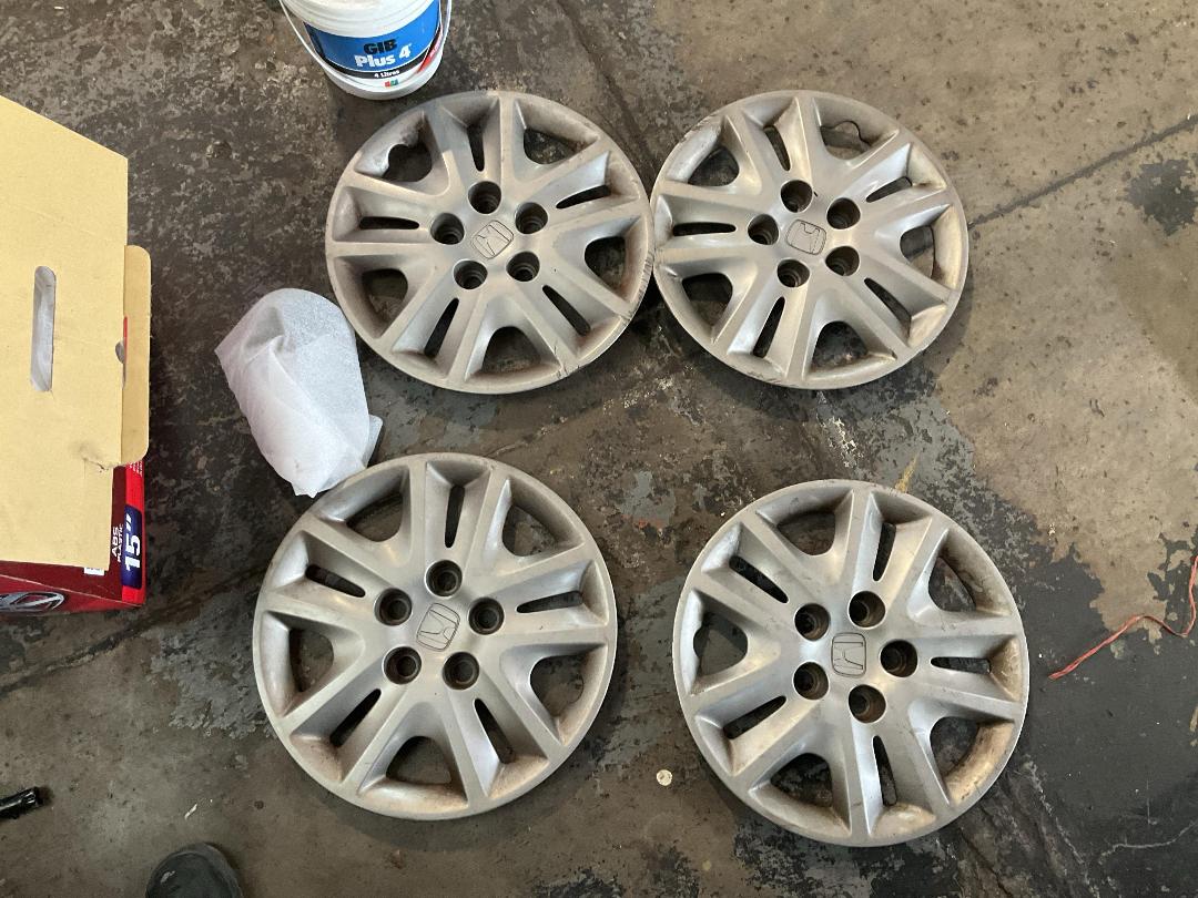 Photo '2' of Honda Civic Rim Snap On Covers
