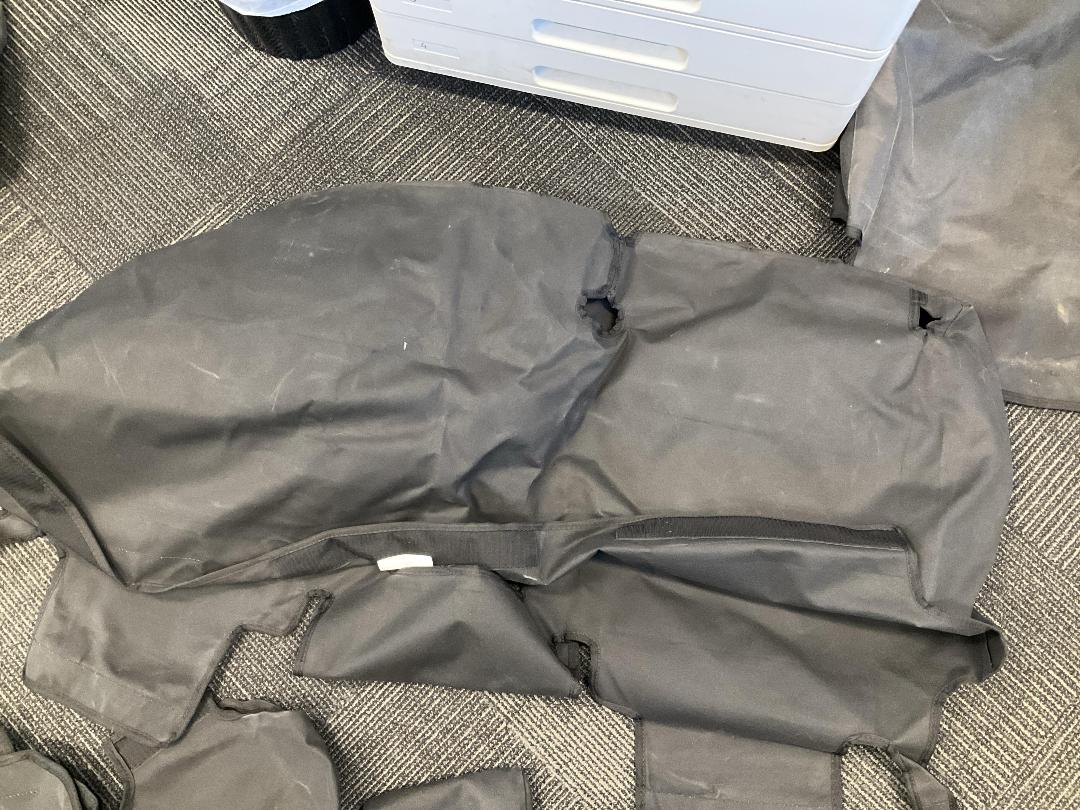 Photo '6' of Black duck seat covers FULL SET