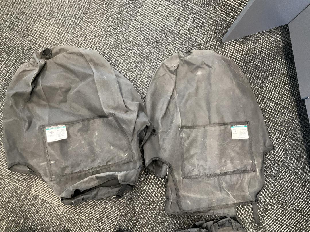 Photo '7' of Black duck seat covers FULL SET