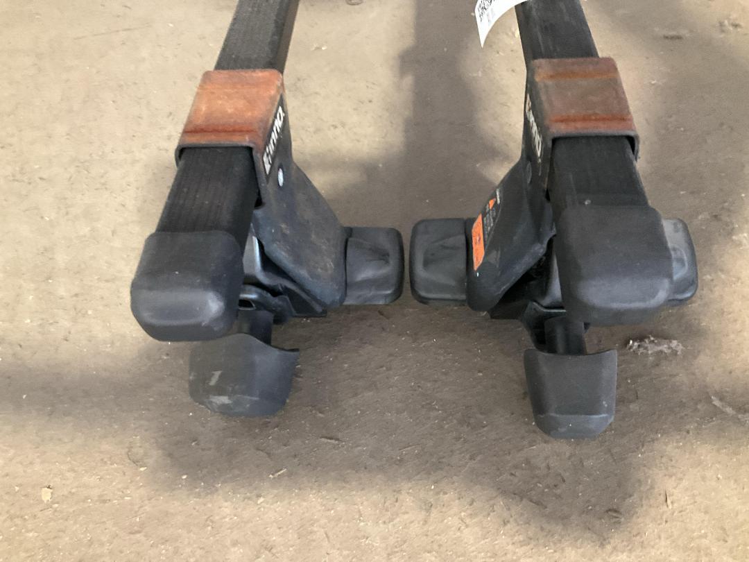 Photo '3' of Roof racks