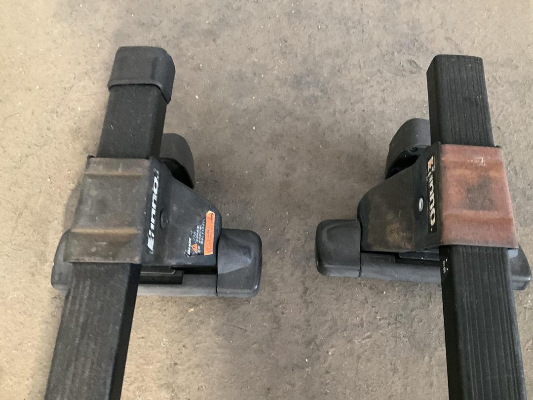 Photo '5' of Roof racks