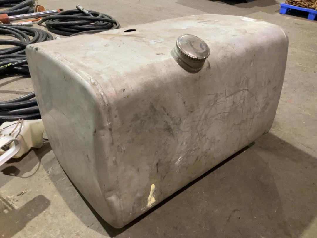 Photo '2' of Isuzu 400L Diesel Tank Photo '2' of Isuzu 400L Diesel Tank