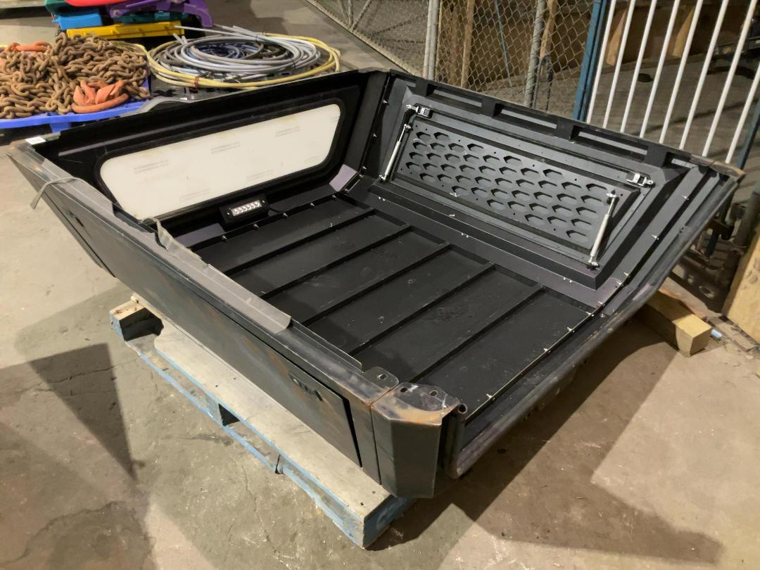 Photo '3' of Ute Canopy Photo '3' of Ute Canopy