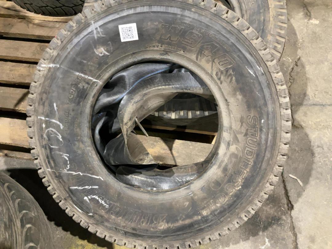 Photo '2' of 3 x 7.00R15LT Tyres Photo '2' of 3 x 7.00R15LT Tyres