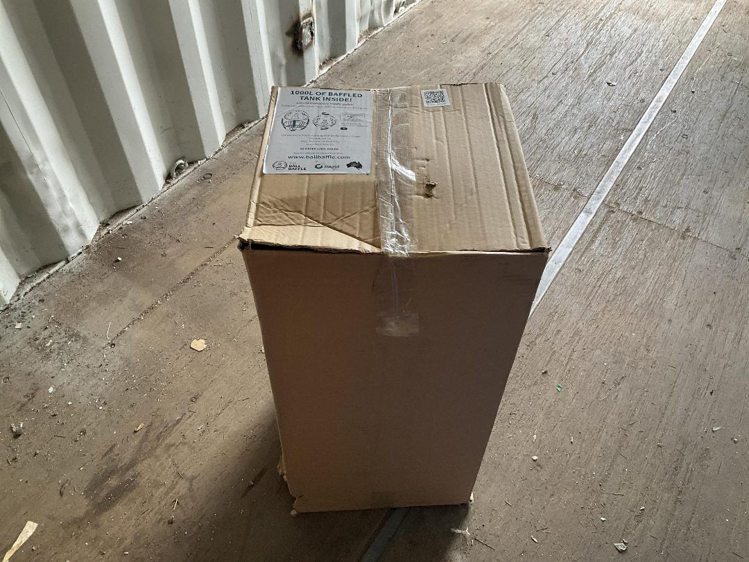 Photo '4' of Baffle Ball for 1000L Tanks Photo '4' of Baffle Ball for 1000L Tanks