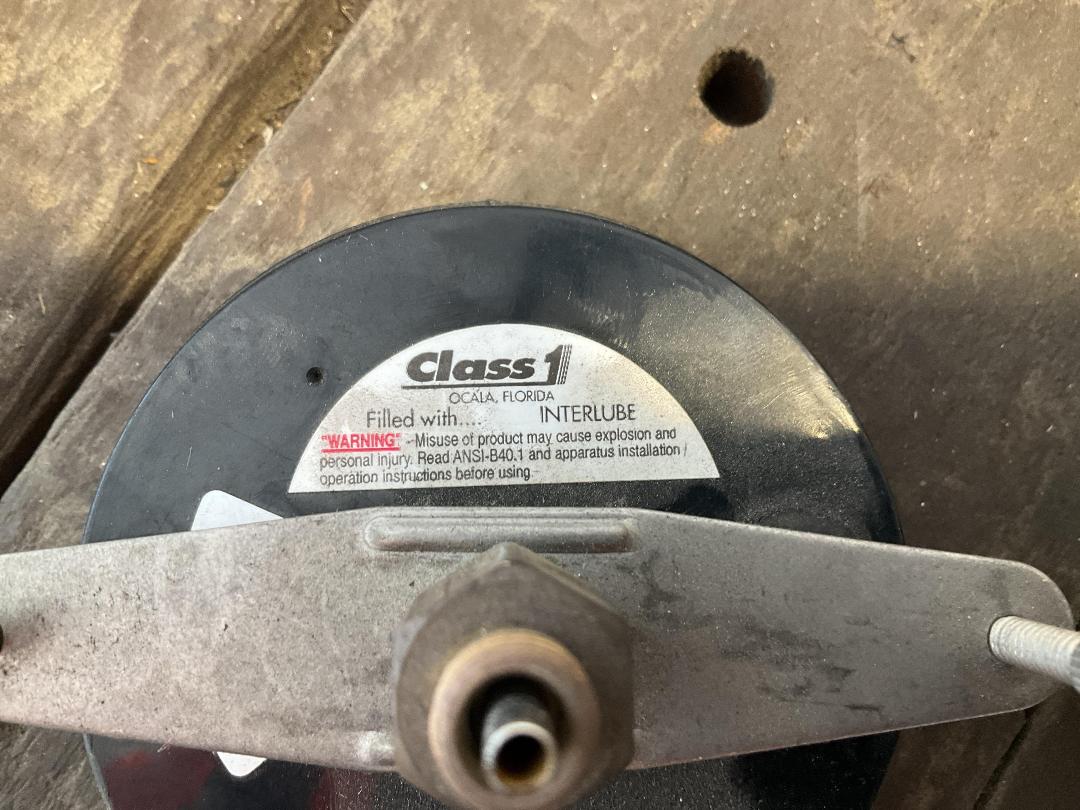 Photo '3' of Class 1 4.5” Vacuum / Pressure Gauge