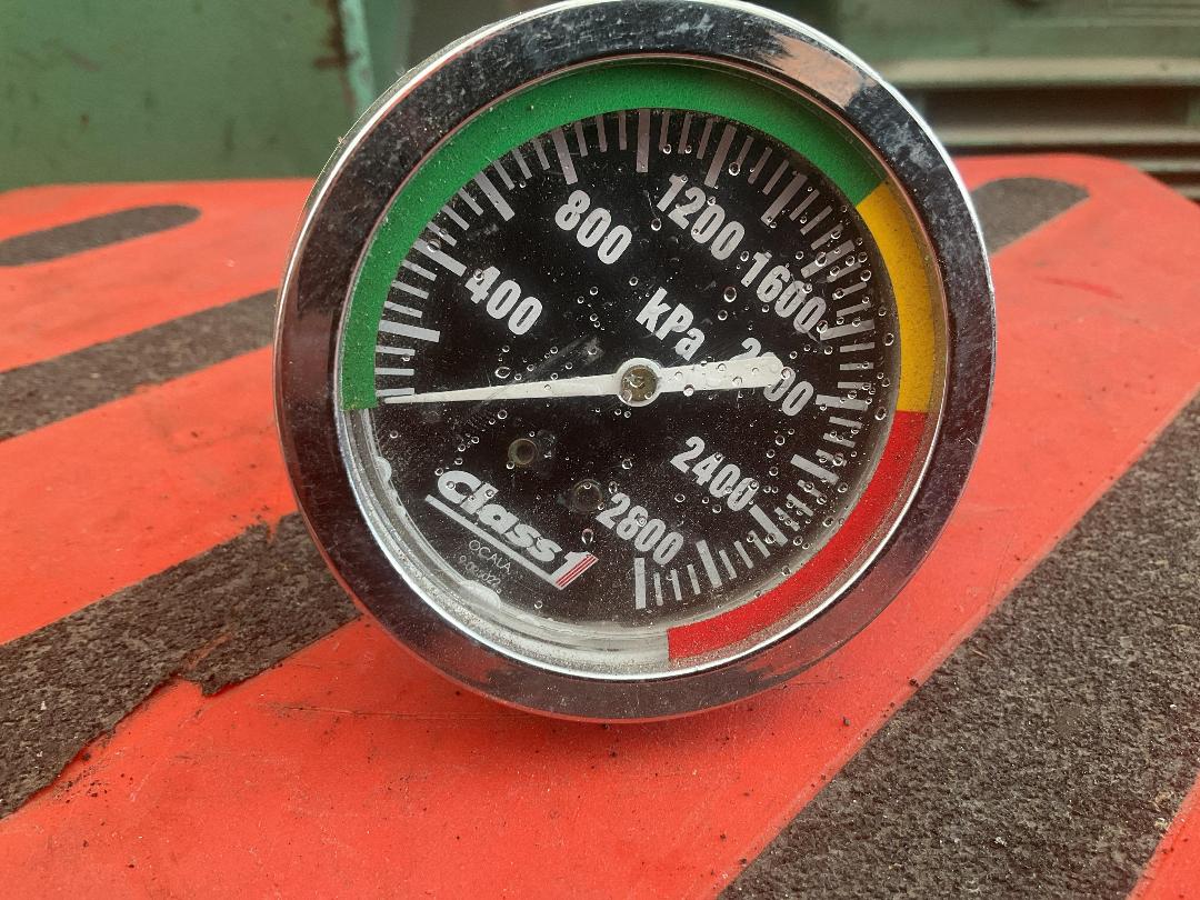 Photo '4' of Pressure Gauges Wika/class1/Stauff
