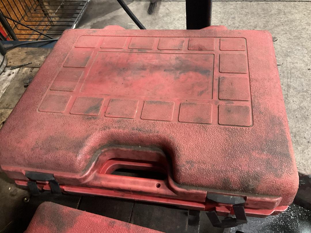 Photo '2' of Universal Radiator & Pressure Tester Kit