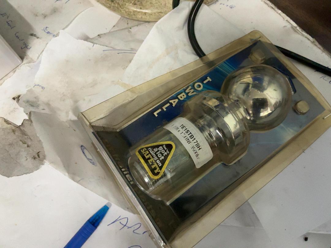 Photo '5' of Soldering Iron, Lamp, batteries etc Photo '5' of Soldering Iron, Lamp, batteries etc