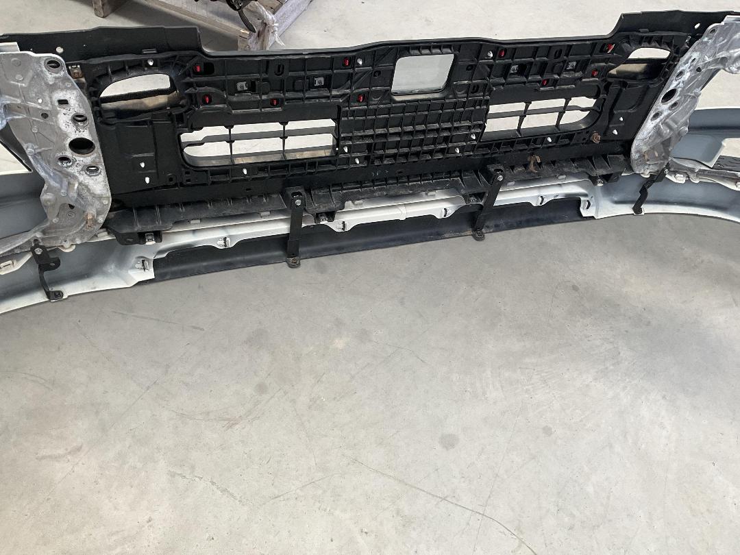 Photo '15' of 2024 Hino 700 Front Bumper