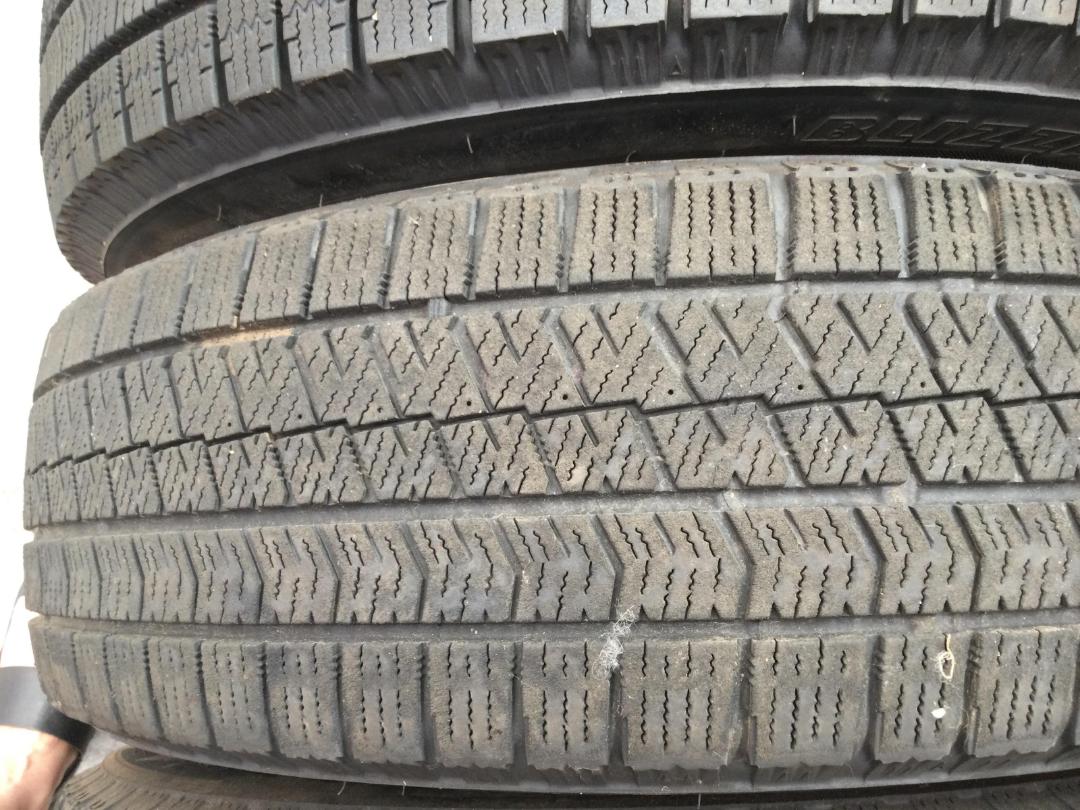 Photo '12' of 4 X Snow Tyres & Rims Photo '12' of 4 X Snow Tyres & Rims
