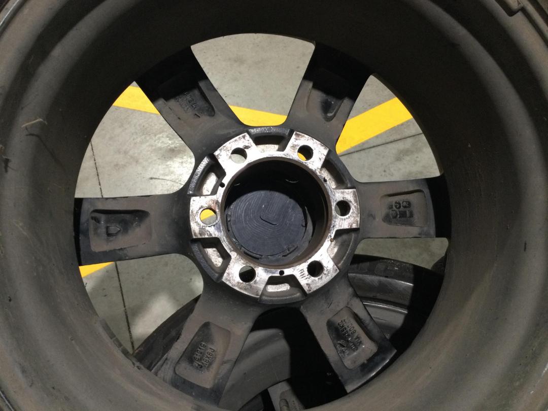 Photo '3' of 18x8 Alloy Wheels 6 Spoke x4 Photo '3' of 18x8 Alloy Wheels 6 Spoke x4
