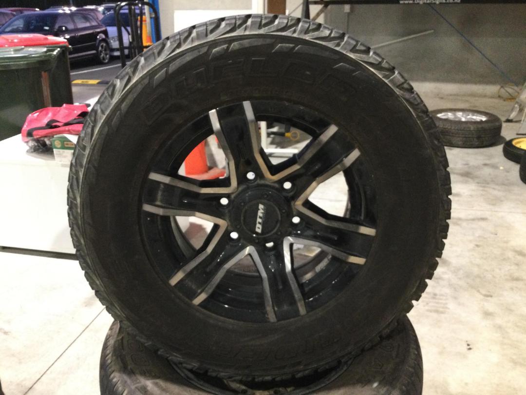 Photo '2' of 15x6 Alloy Wheels 6 Spoke x4 Photo '2' of 15x6 Alloy Wheels 6 Spoke x4
