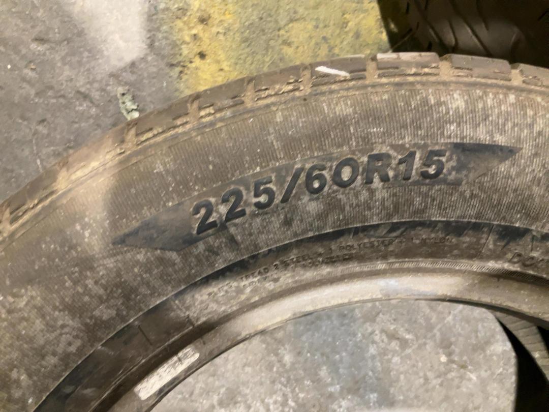 Photo '5' of 2 x Tyres Photo '5' of 2 x Tyres
