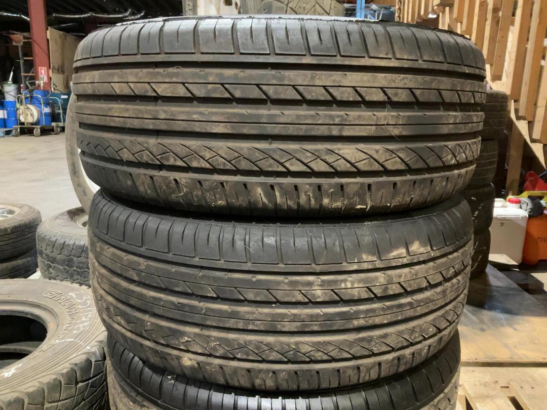 Photo '8' of Set of 4 5Stud Rims with Tyres