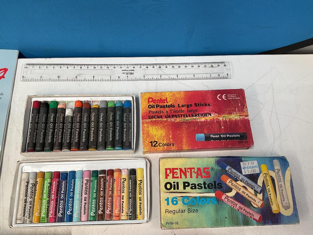 Photo '2' of Assortment of Books - Foreign Language Etc and Some Pastels