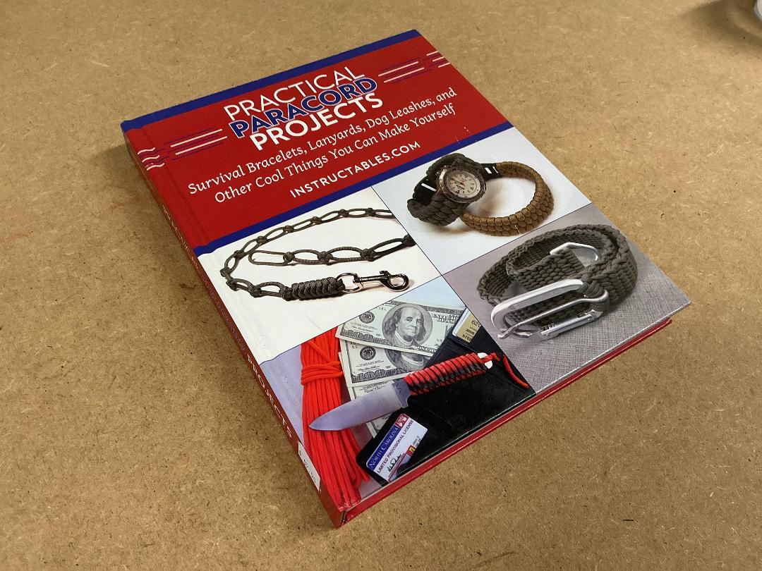Photo '2' of Practical Paracord Projects Book