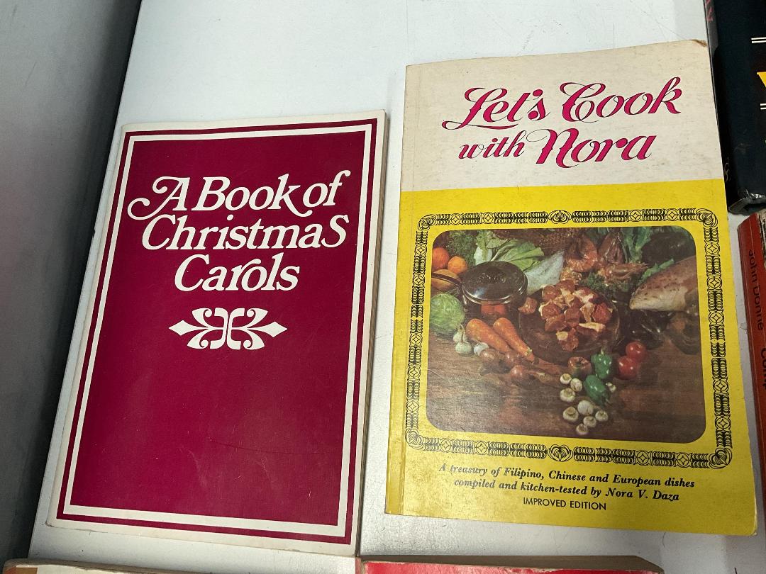 Photo '3' of Miscellaneous Items - Books, Notepads, Puzzle Etc