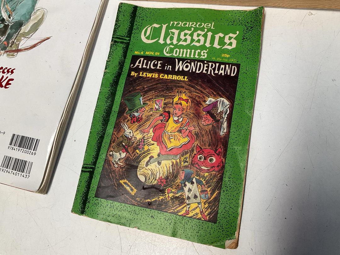 Photo '9' of Miscellaneous Items - Books, Notepads, Puzzle Etc