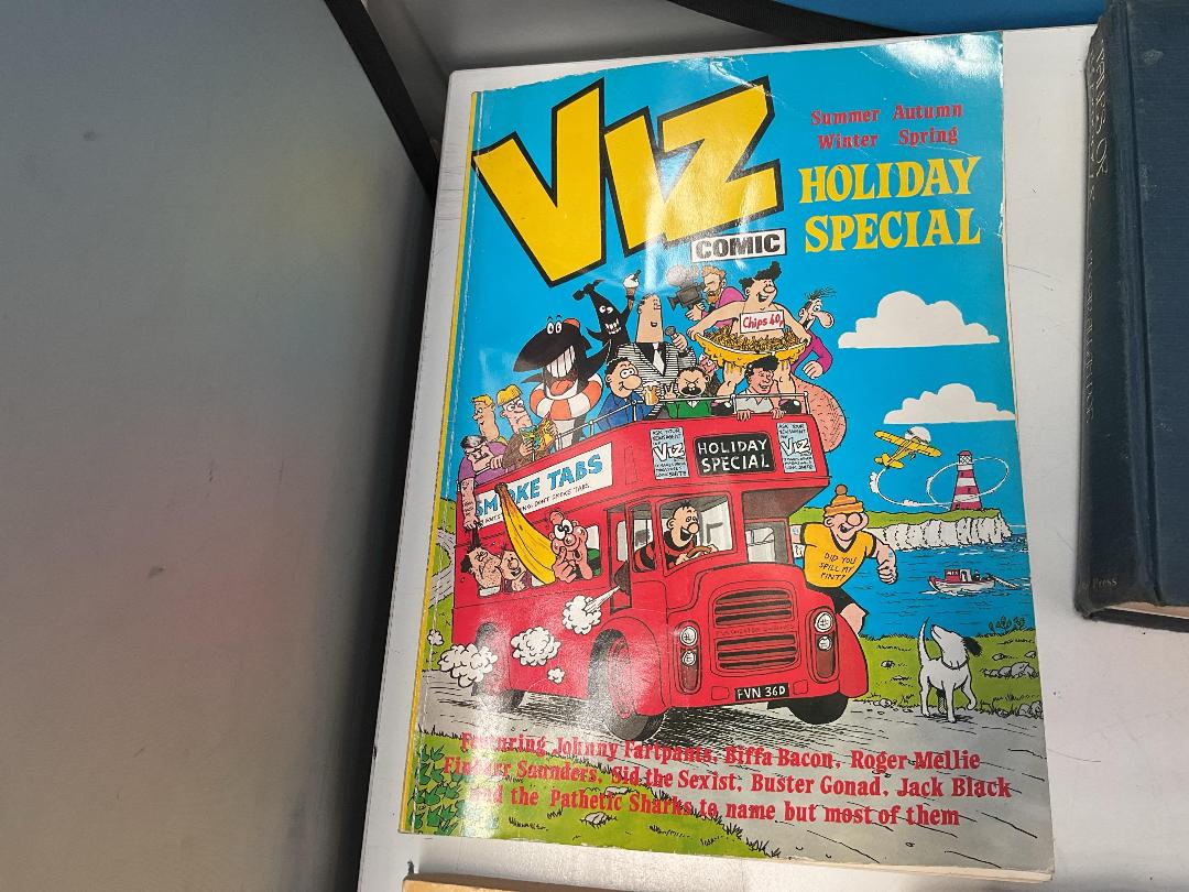 Photo '2' of Various Books and 2x Comics Photo '2' of Various Books and 2x Comics