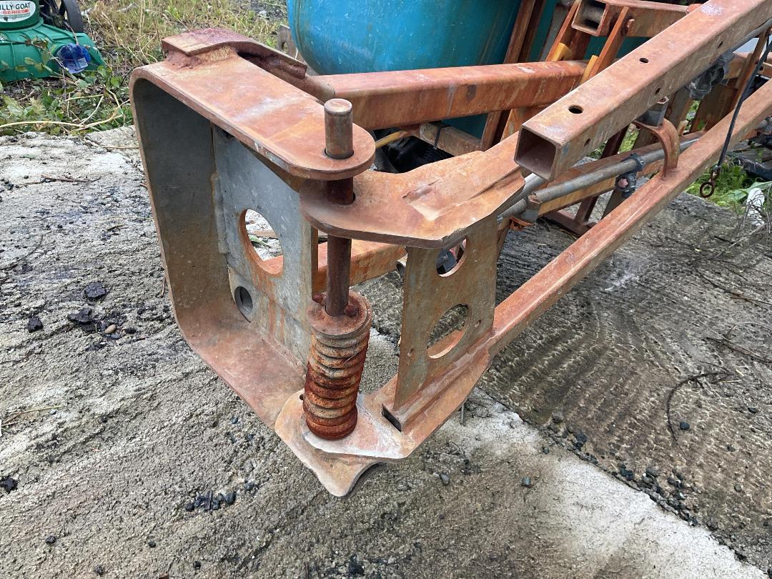 Photo '9' of Boom Sprayer