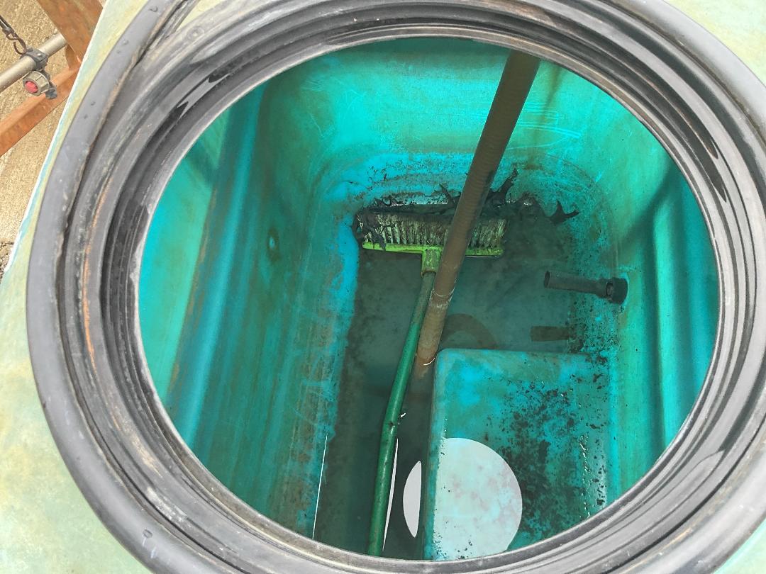 Photo '12' of Boom Sprayer