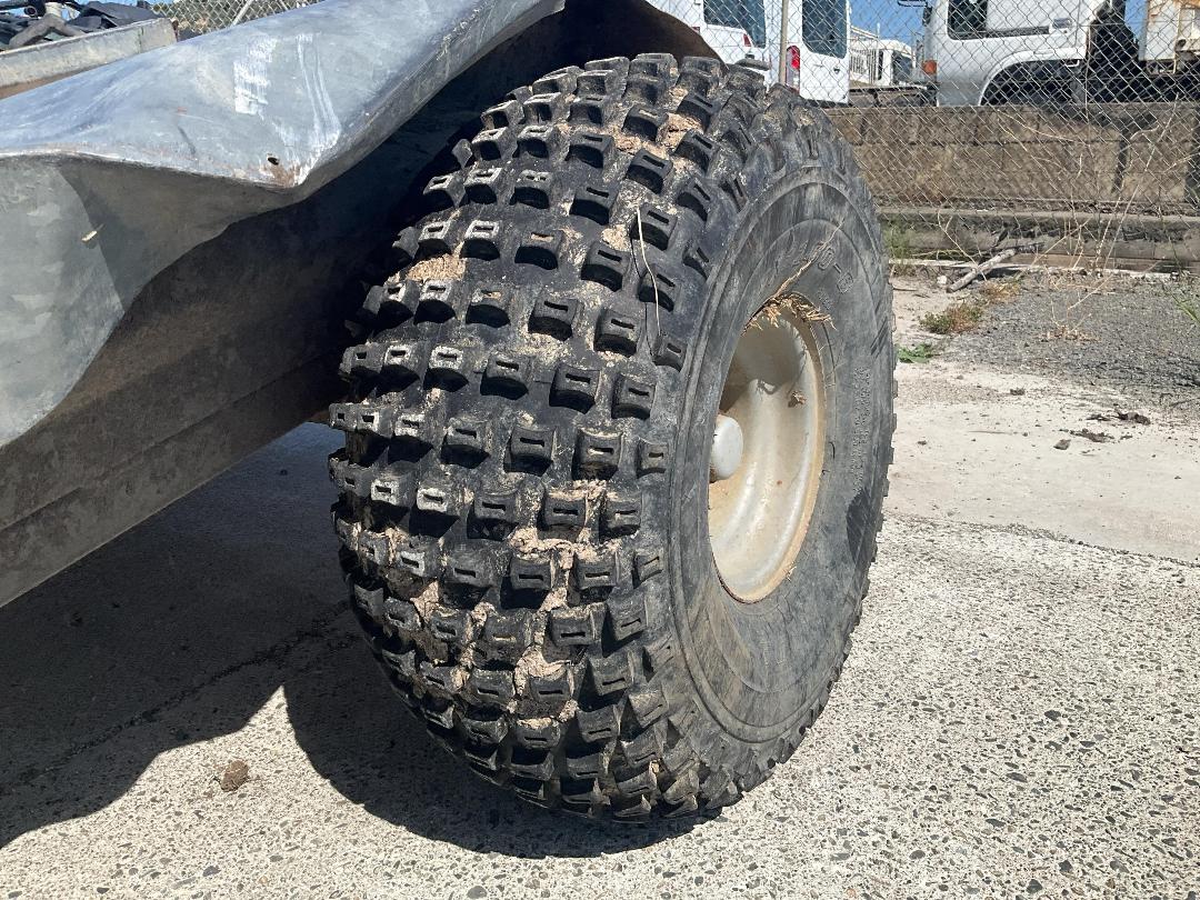 Photo '19' of Brent Smith ATV Flat Deck - Single Photo '19' of Brent Smith ATV Flat Deck - Single